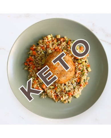 keto HAMBURGUESA DE SALMÓN CON COLIARROZ Y VERDURITAS