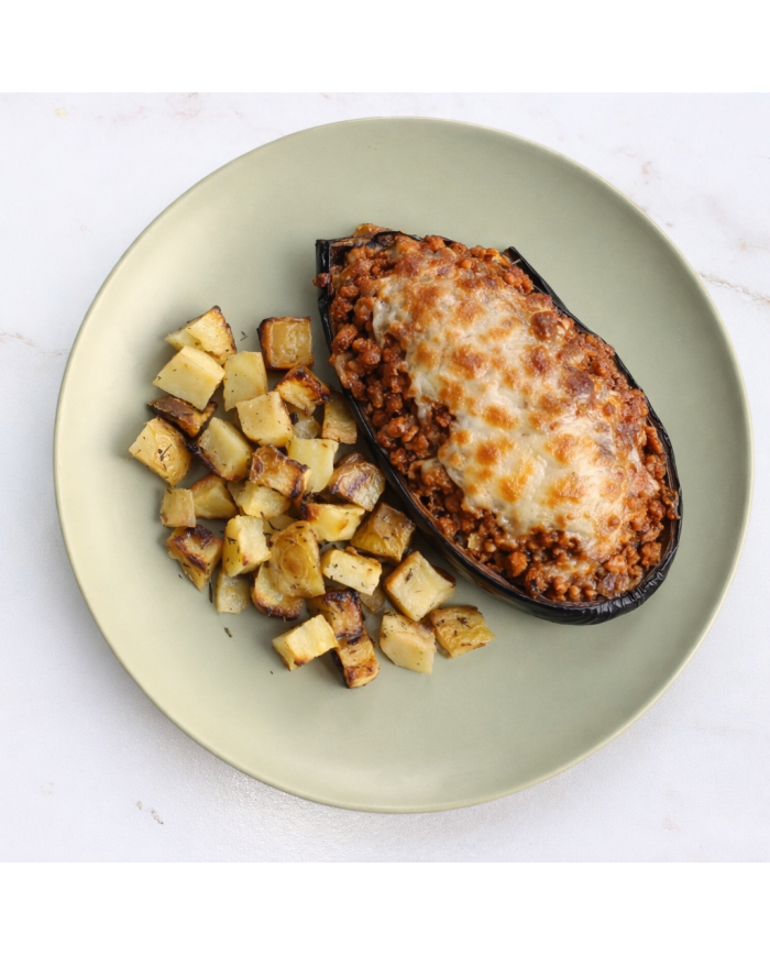 veggie BERENJENA RELLENA DE SOJA TEXTURIZADA PATATA ASADA