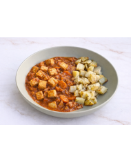 veggie TOFU EN SALSA DE TOMATE CON PATATAS ASADAS