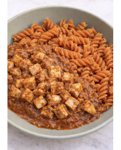 keto PECHUGAS EN SALSA CON PASTA DE LENTEJAS