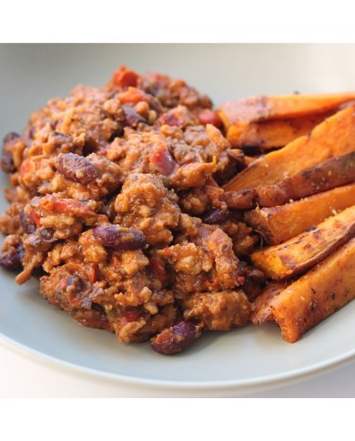 veggie CHILI DE SOJA PICANTE CON FRIJOLES Y BONIATO ASADO