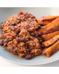 veggie CHILI DE SOJA PICANTE CON FRIJOLES Y BONIATO ASADO