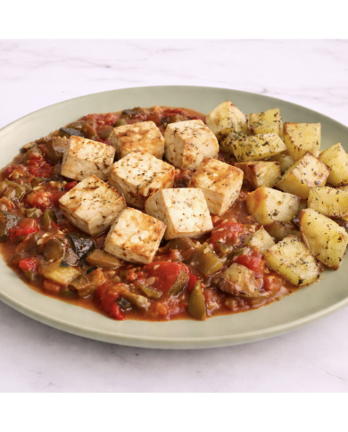 veggie TOFU CON PISTO CASERO Y PATATAS ASADAS