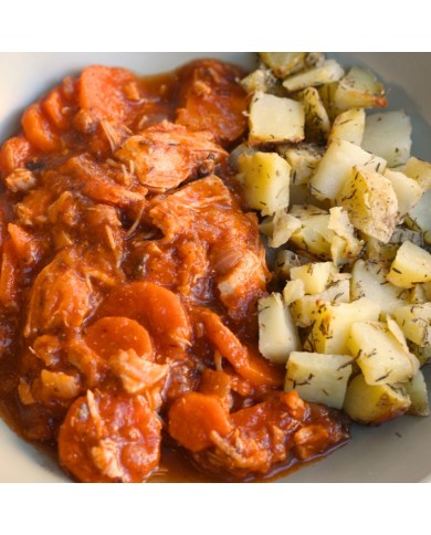 PECHUGAS A LA CEBOLLA CON PATATAS ASADAS