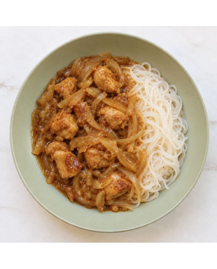 POLLO "AMB CEBA" CON FIDEOS DE ARROZ