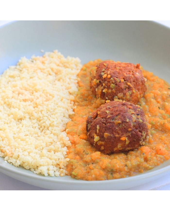 ALBÓNDIGAS DE ATÚN EN SALSA DE VERDURAS CON COUSCOUS