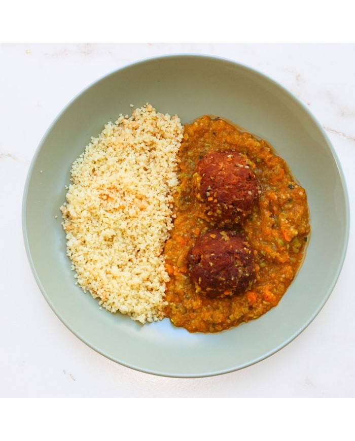 ALBÓNDIGAS DE ATÚN EN SALSA DE VERDURAS CON COUSCOUS