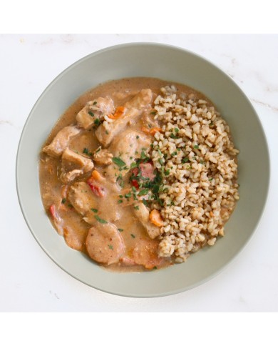 CURRY ROJO DE POLLO CON ARROZ INTEGRAL CURRY ROJO DE POLLO CON ARROZ INTEGRAL