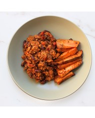 CHILI PICANTE DE CARNE CON FRIJOLES Y BONIATO ASADO